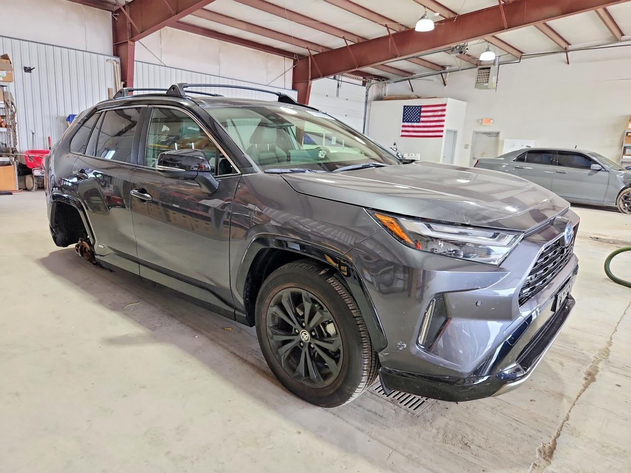 2024 Toyota Rav4 Xse - Image 4