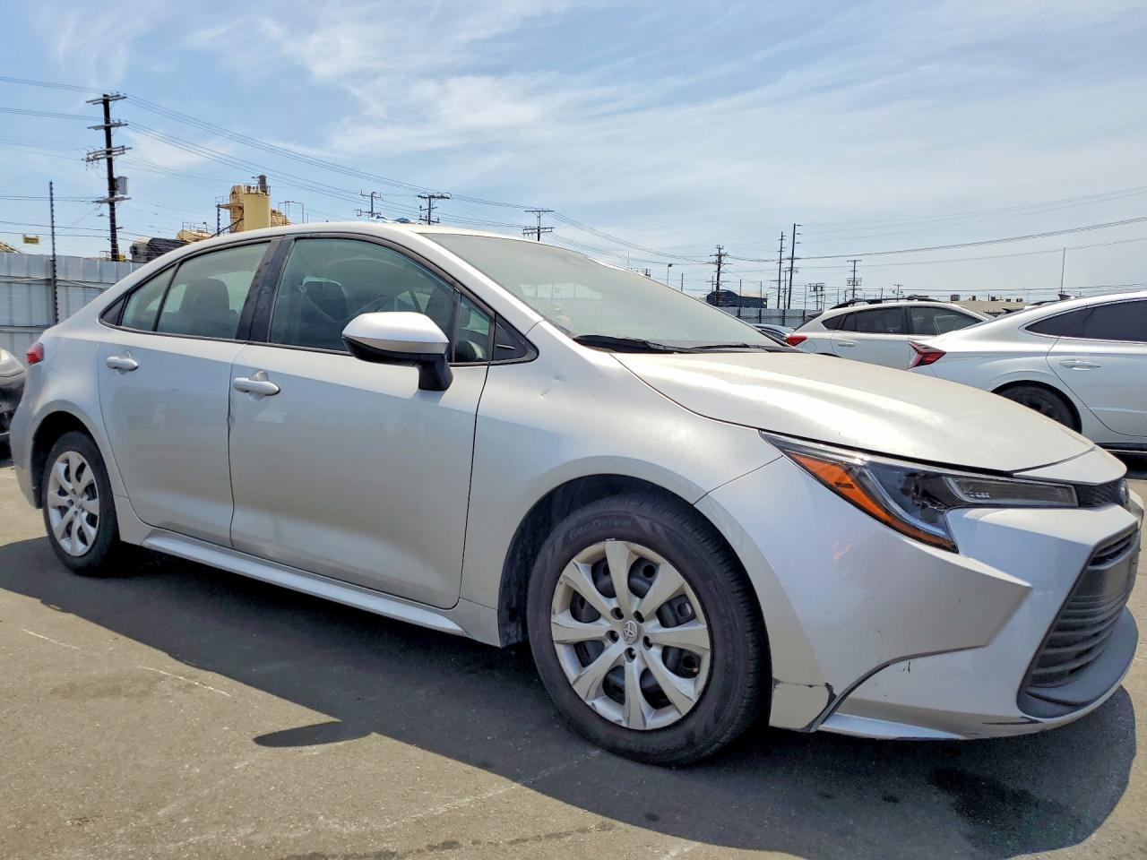 2025 Toyota Corolla Le - Image 4