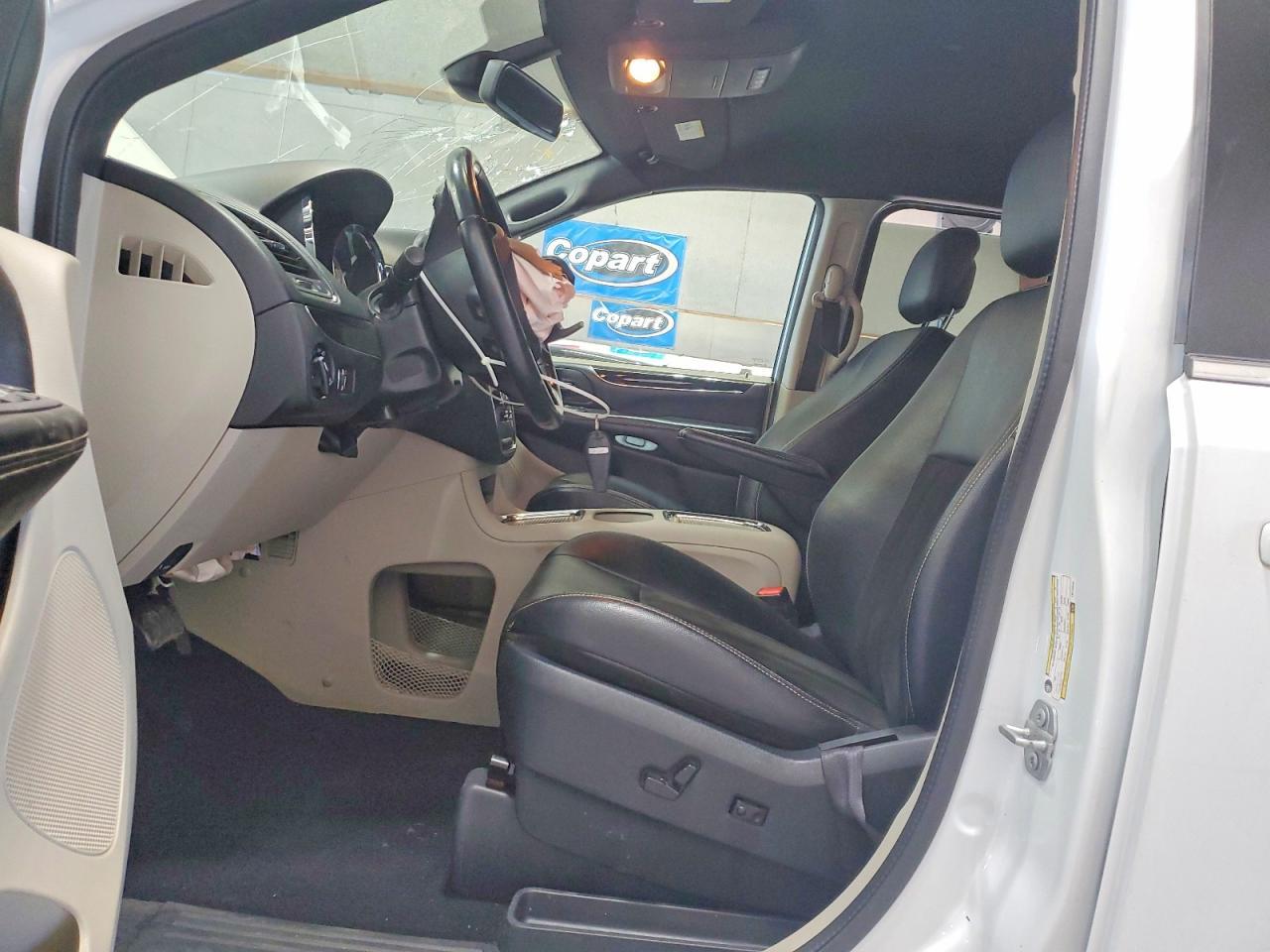 2020 Dodge Grand Caravan Sxt - Image 7