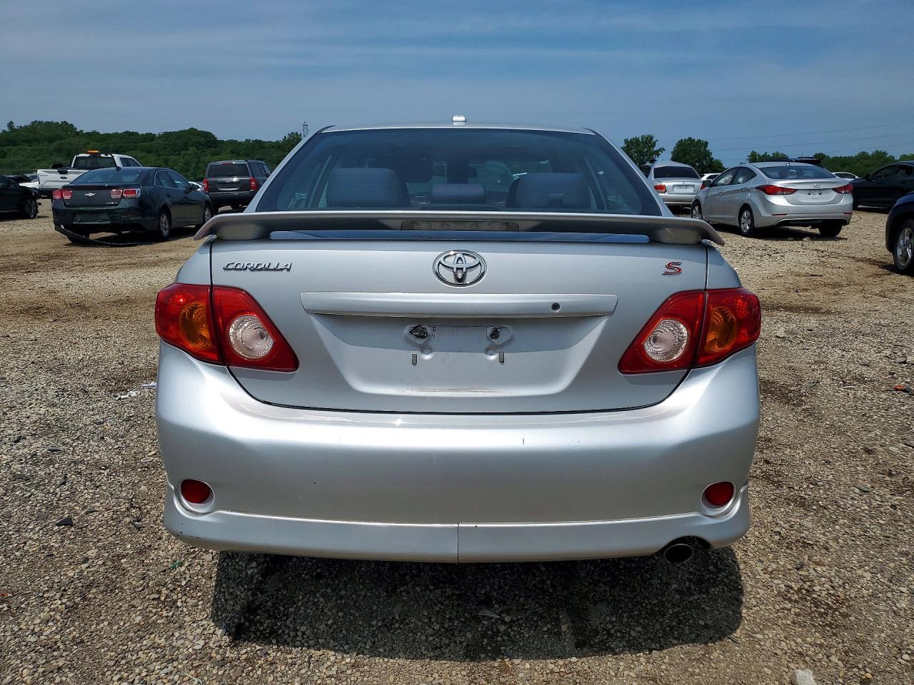 2009 Toyota Corolla S - Image 6