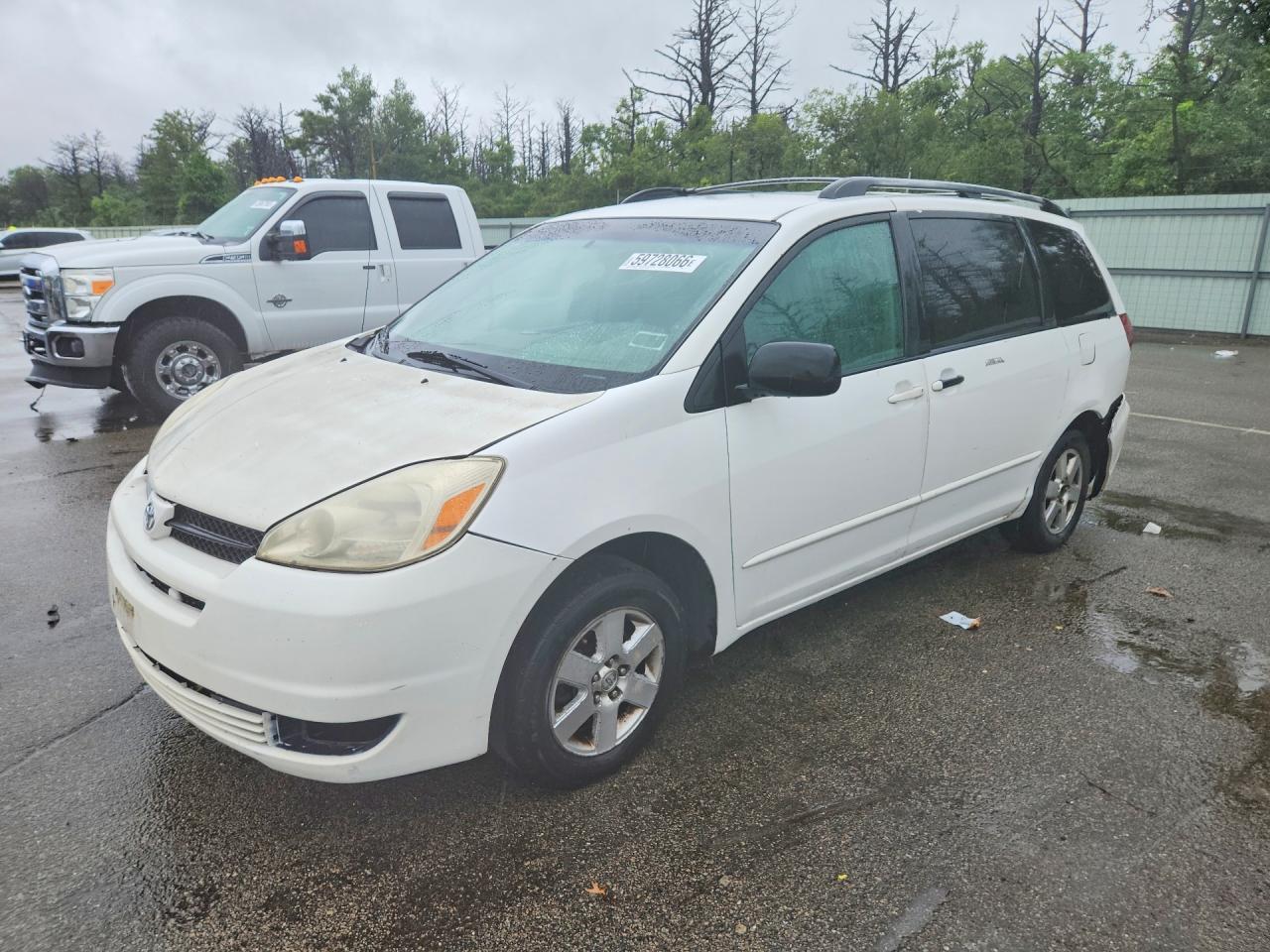 2005 Toyota Sienna Le 7 Passenger