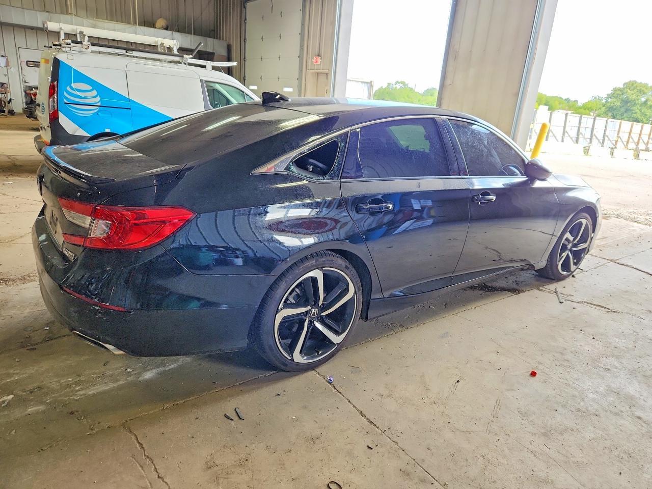 2021 Honda Accord Sport Se - Фото 3