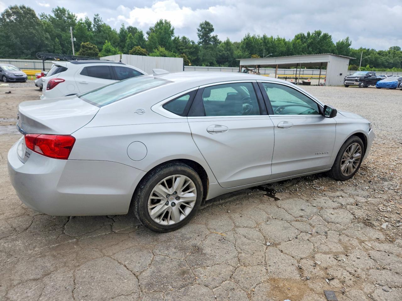 2017 Chevrolet Impala Ls - Фото 3