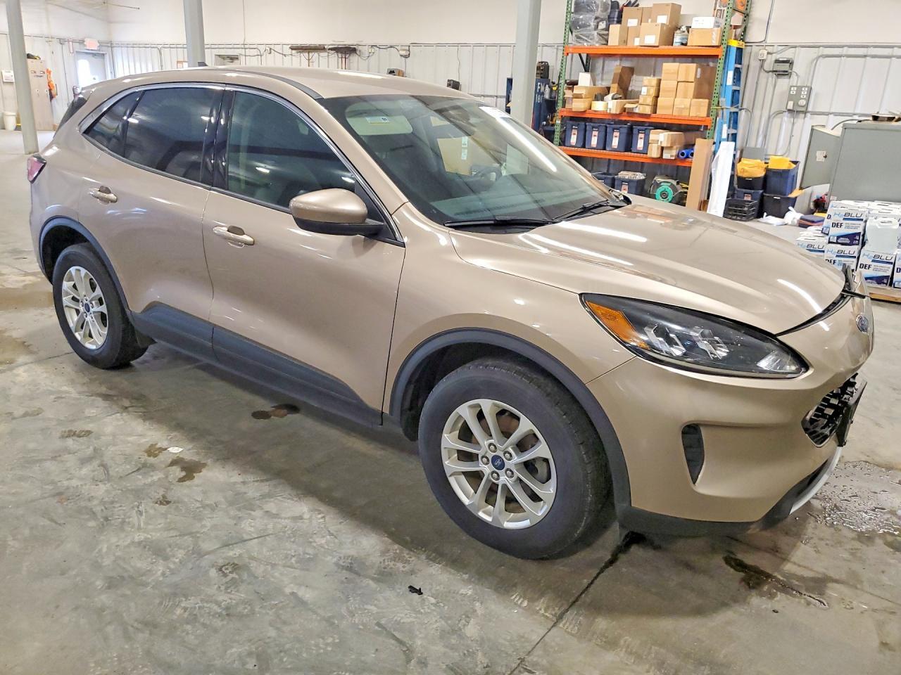 2020 Ford Escape Se - Фото 4