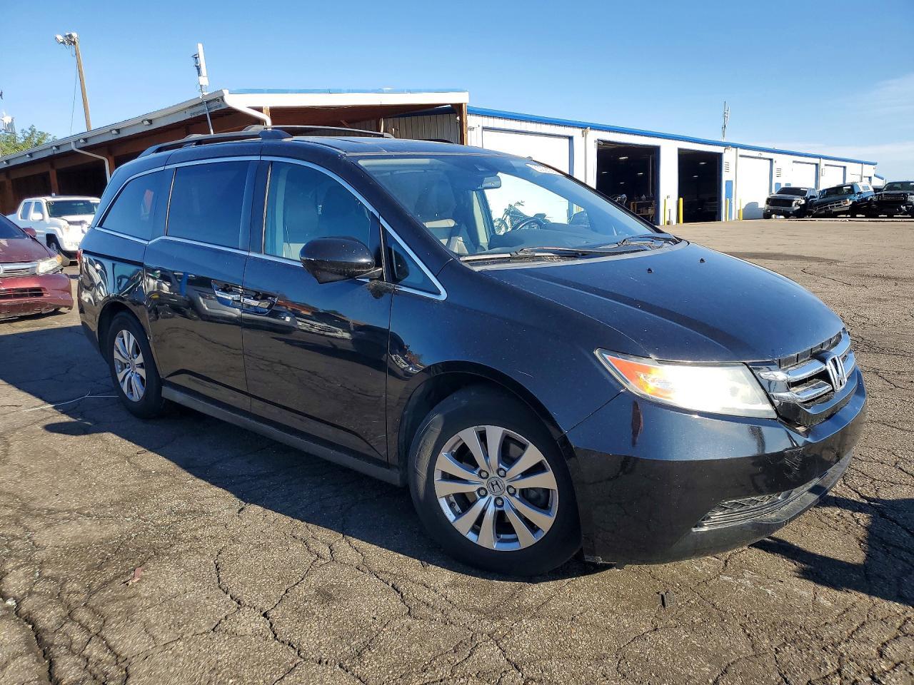 2014 Honda Odyssey Exl - Image 4