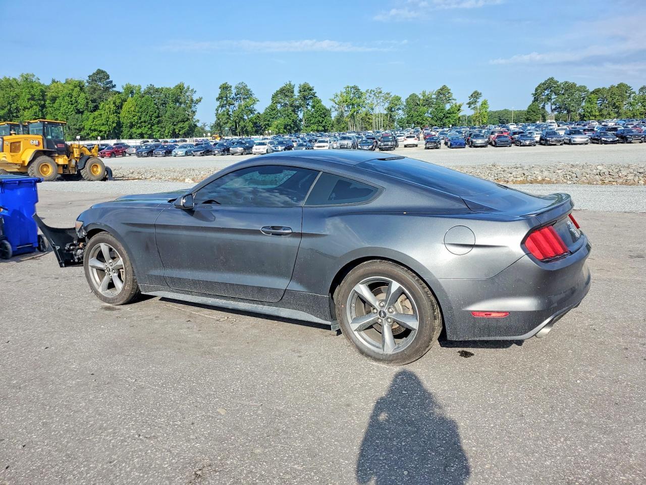 2016 Ford Mustang - Фото 2