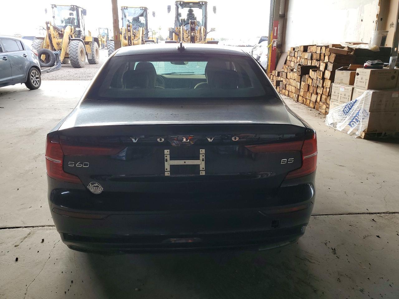 2024 Volvo S60 Plus - Image 6