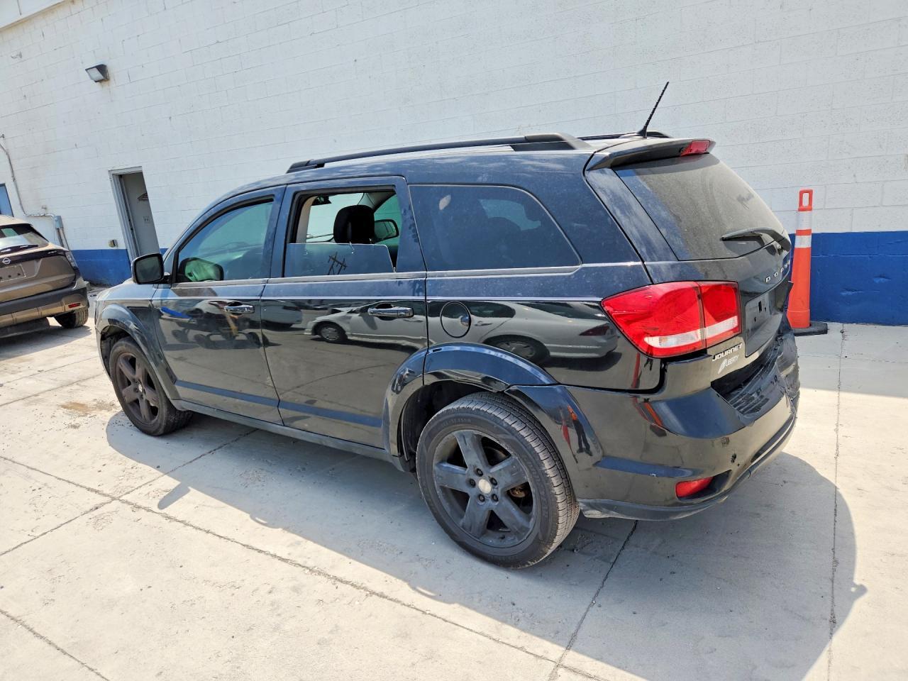 2012 Dodge Journey Sxt - Image 2