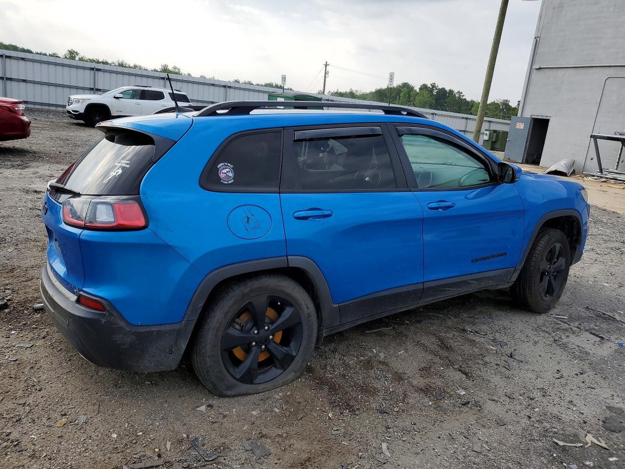 2020 Jeep Cherokee Latitude Plus - Image 3