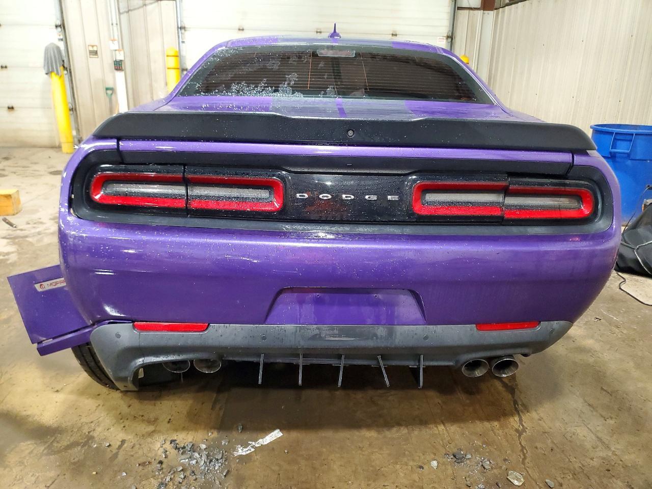 2016 Dodge Challenger R/T - Фото 6