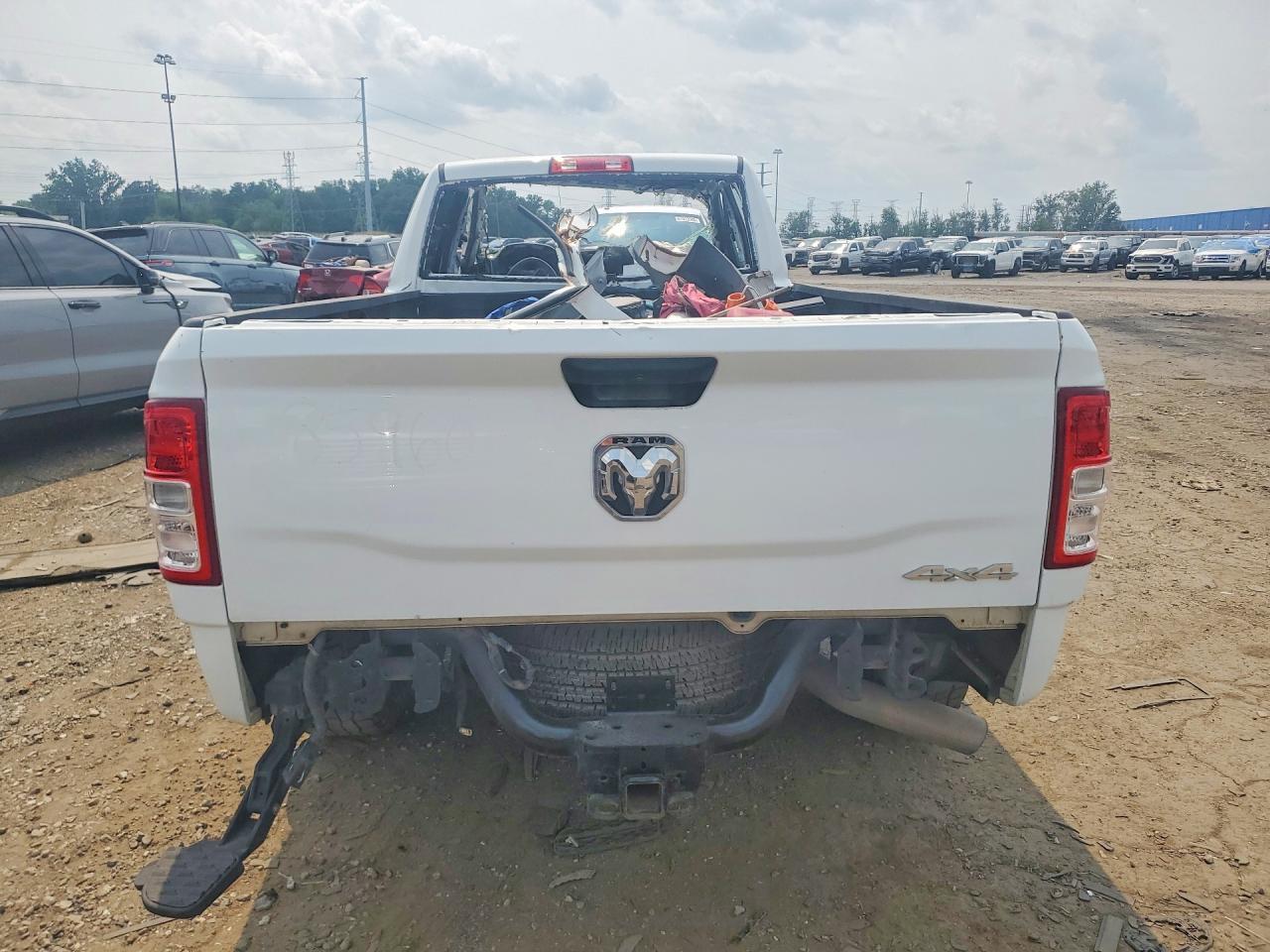 2022 Ram 2500 Tradesman - Image 6