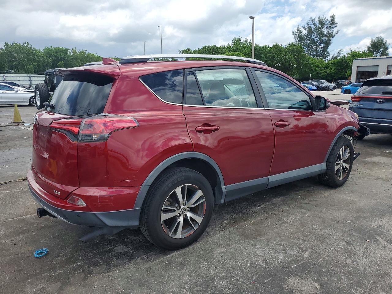 2018 Toyota Rav4 Xle - Фото 3