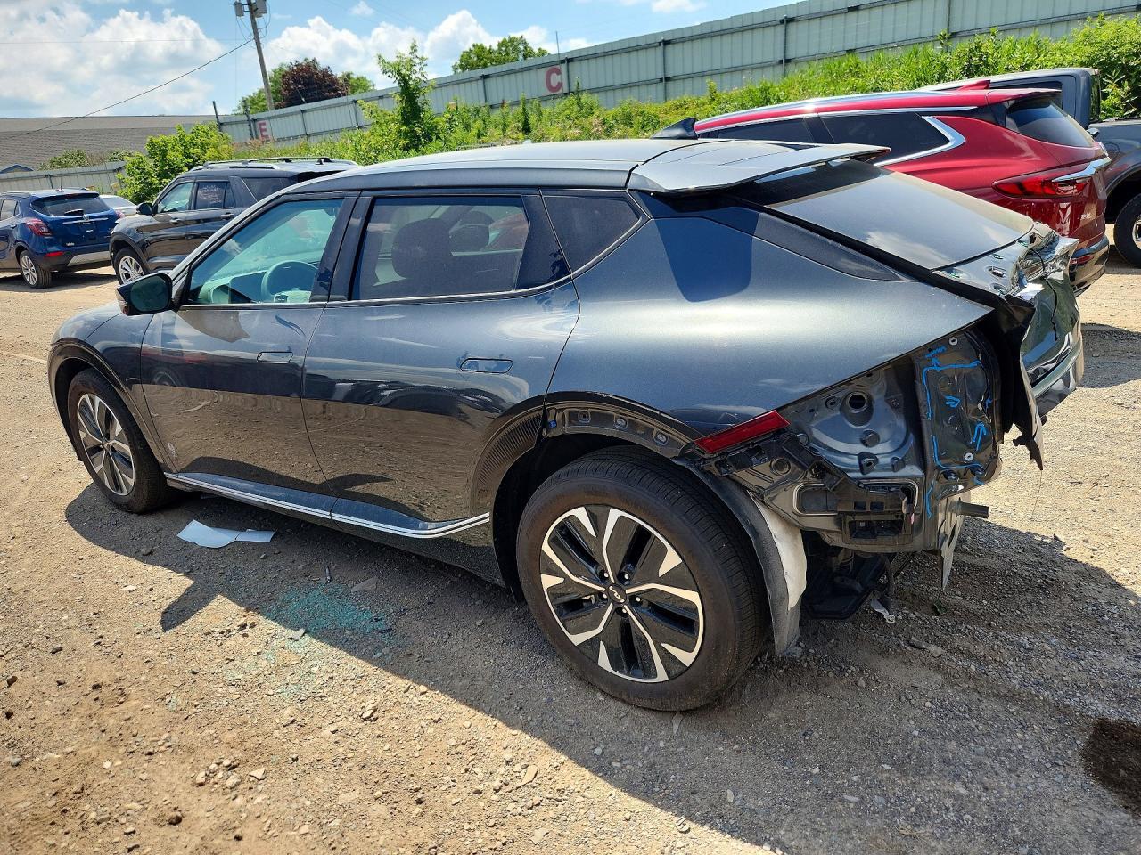 2024 Kia Ev6 Wind - Фото 2
