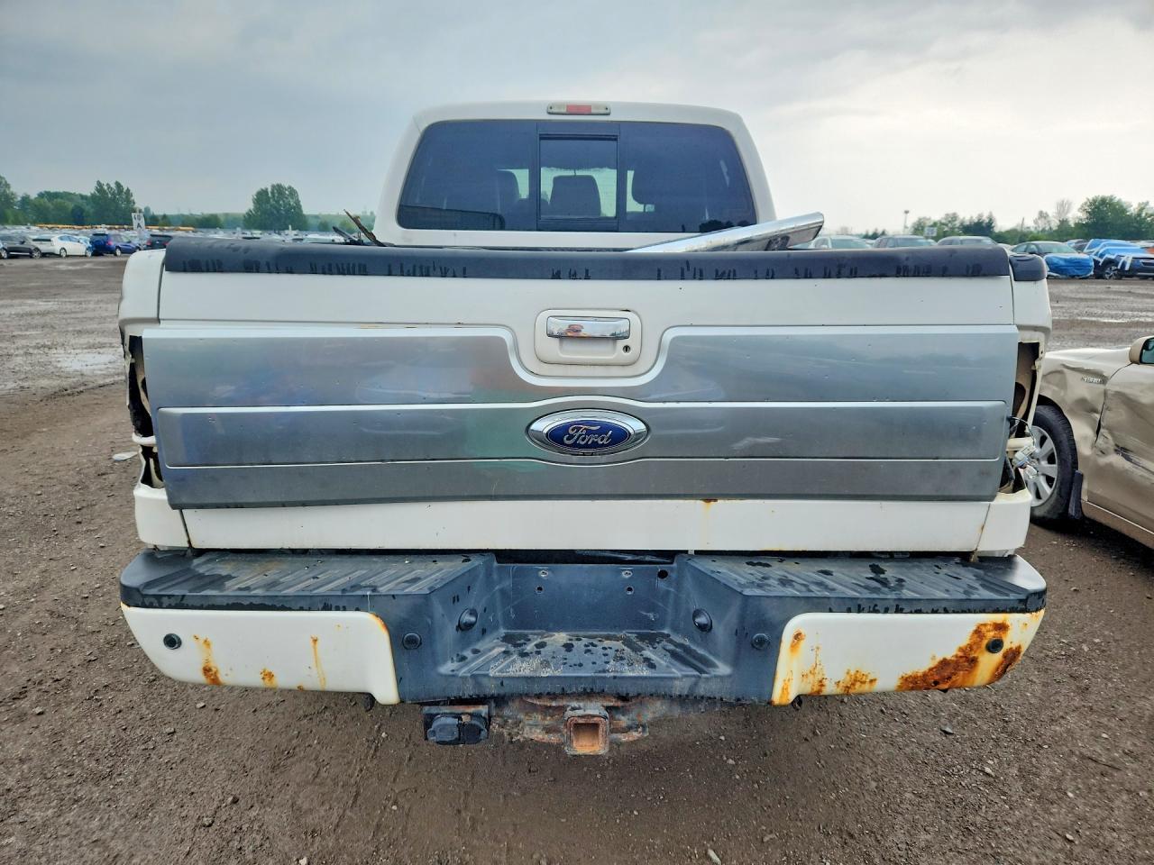 2014 Ford F350 Super Duty - Image 6