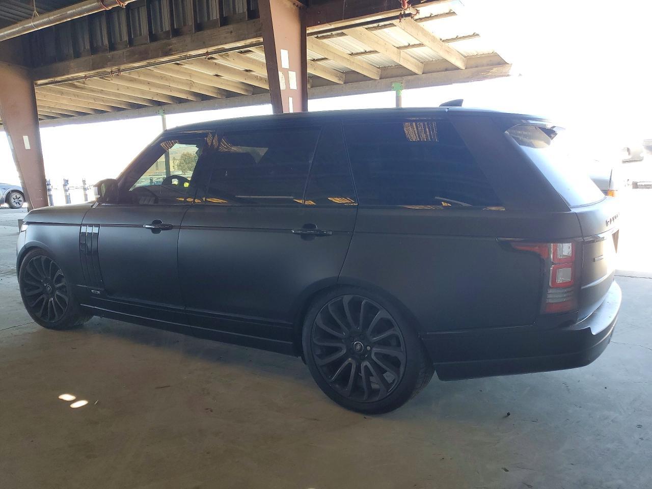 2017 Land Rover Range Rover Supercharged - Фото 2