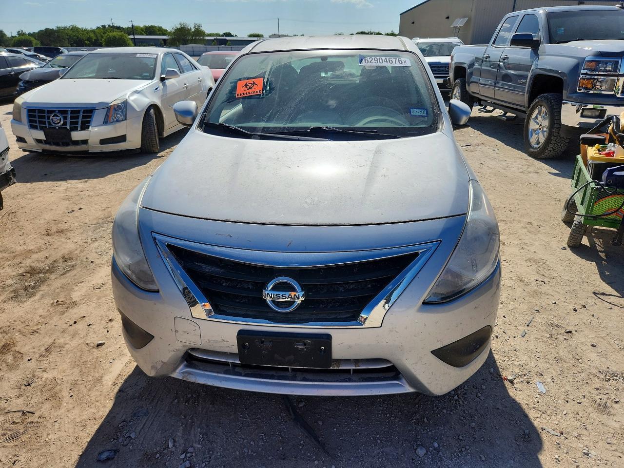 2017 Nissan Versa 1.6 S - Фото 5
