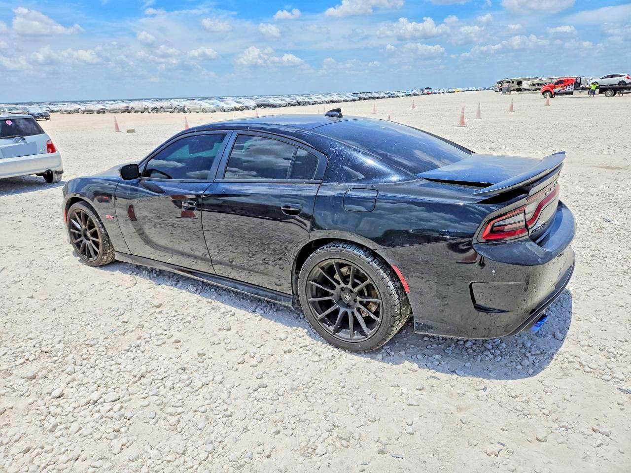 2020 Dodge Charger Scat Pack - Image 2