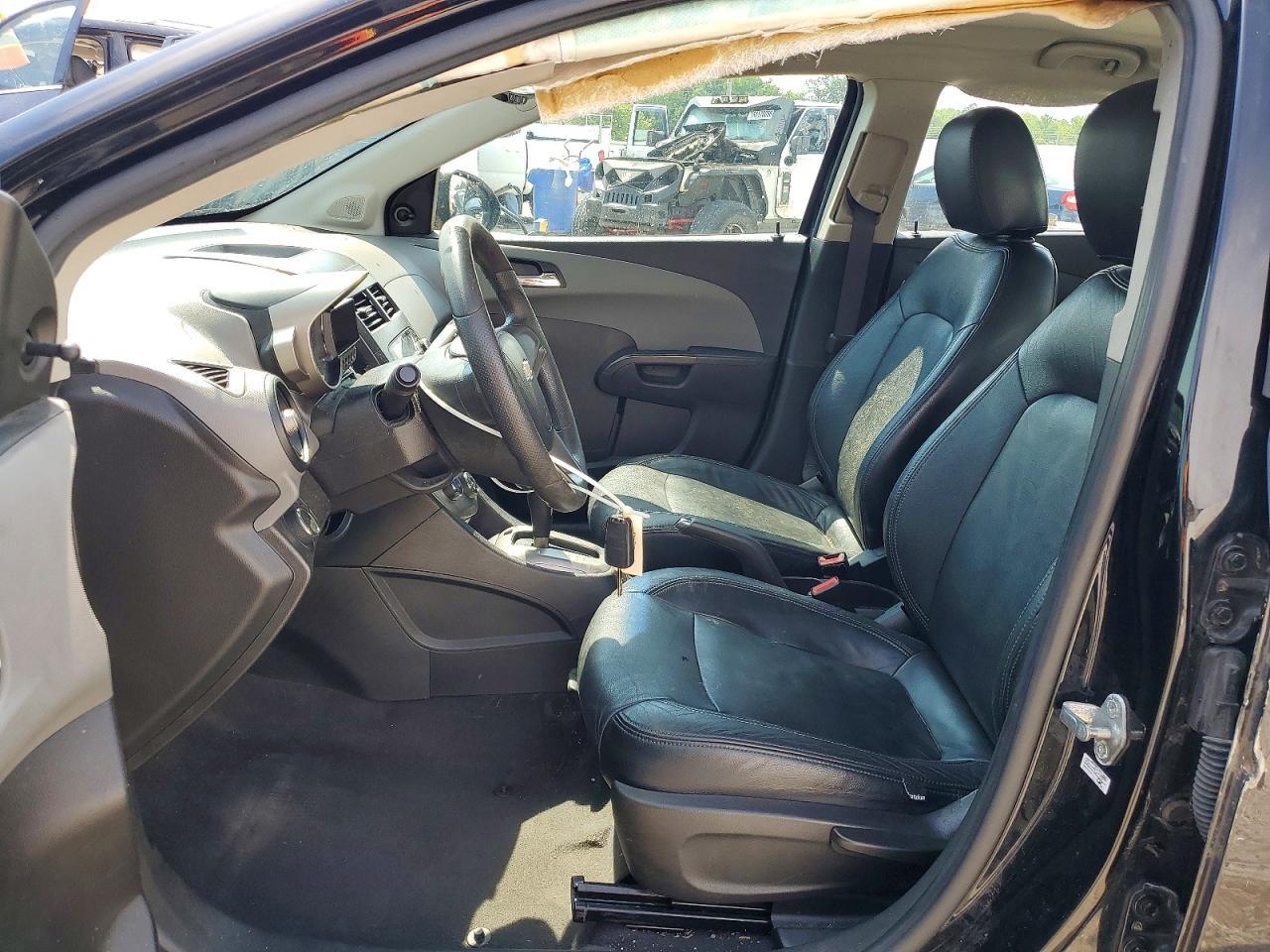 2012 Chevrolet Sonic Ls - Image 7