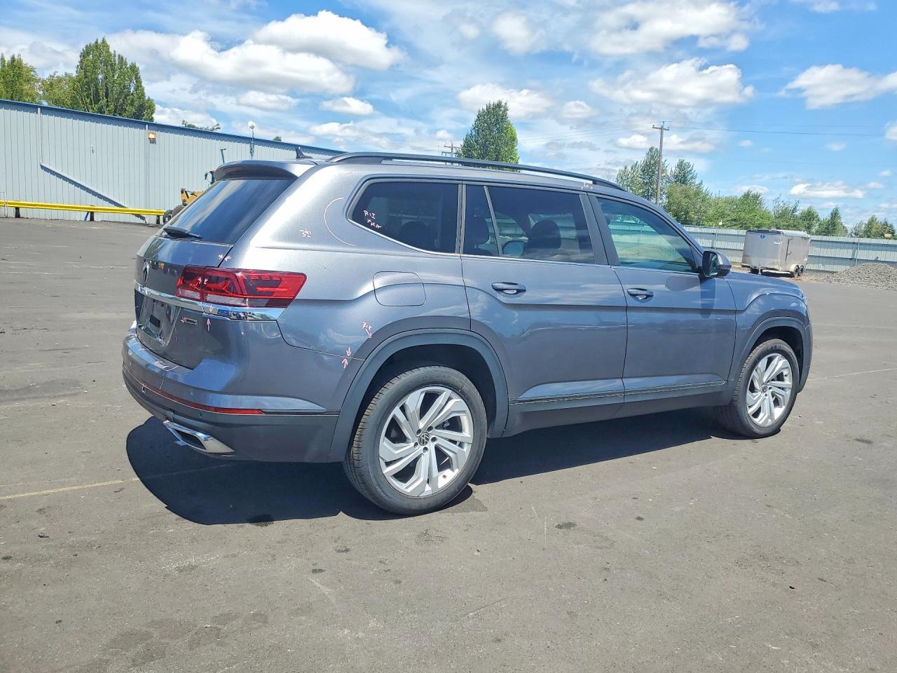 2021 Volkswagen Atlas Se - Фото 3