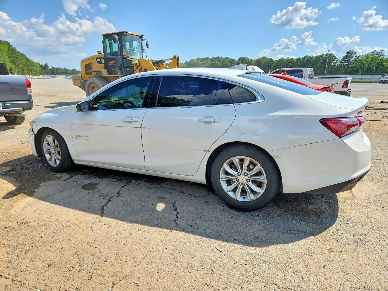 2022 Chevrolet Malibu Lt - Фото 2