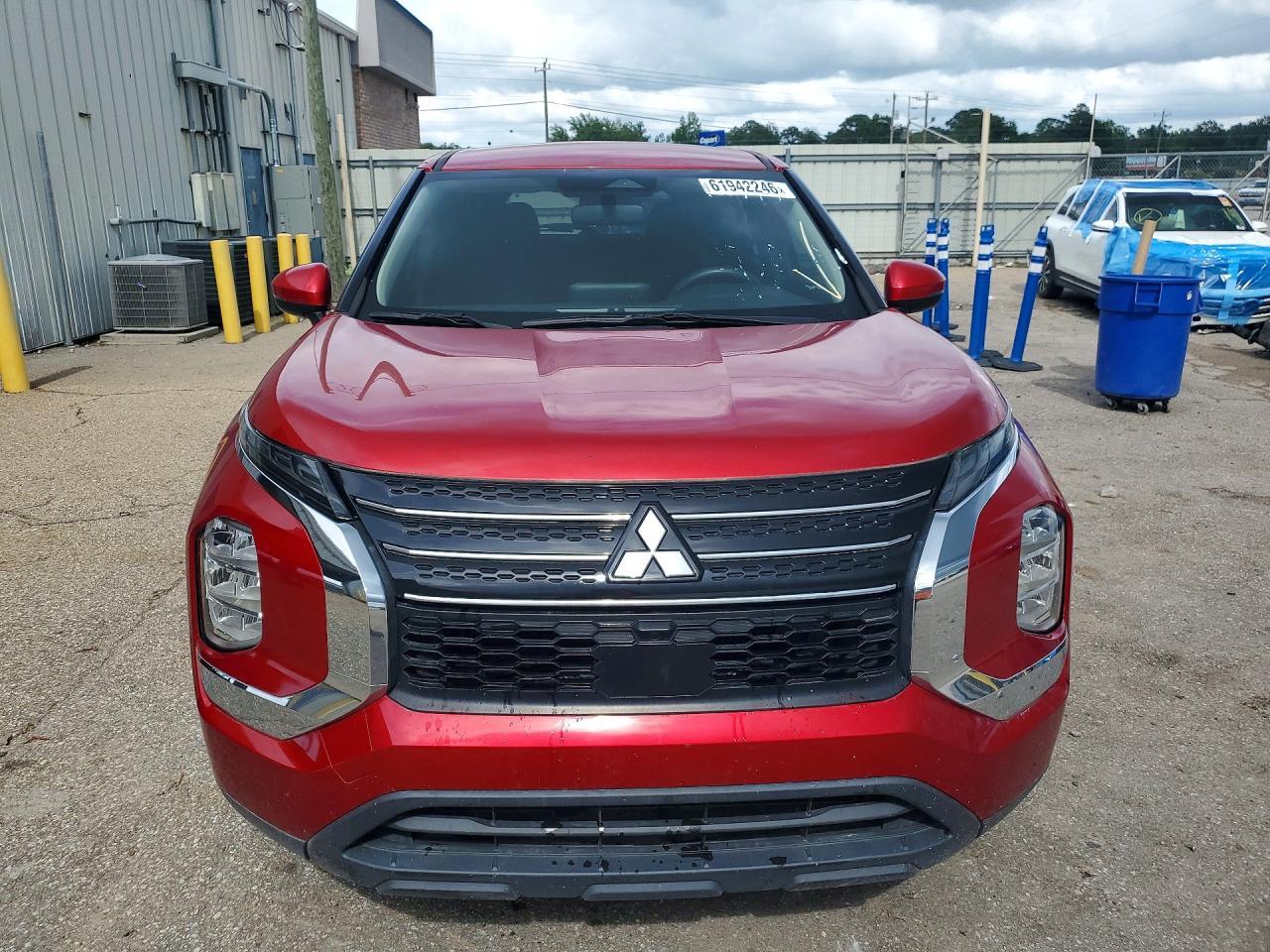 2023 Mitsubishi Outlander Es - Фото 5