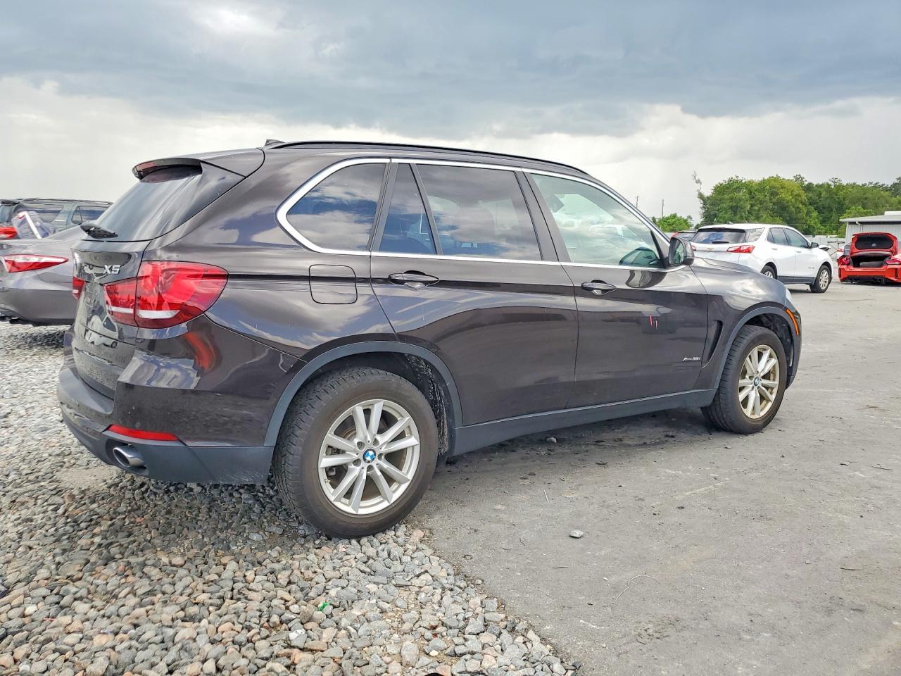 2014 BMW X5 xDrive35I - Image 3