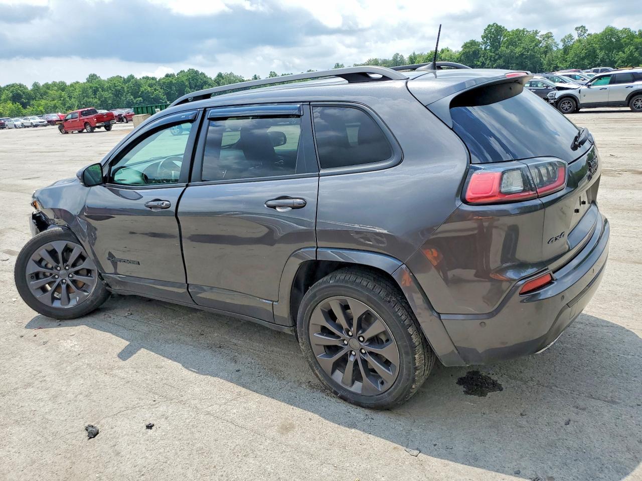 2019 Jeep Cherokee Limited - Image 2