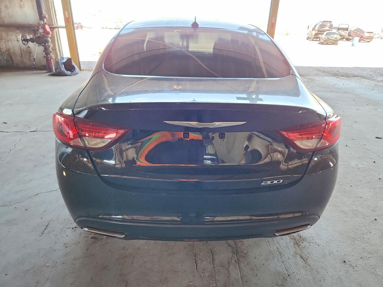 2015 Chrysler 200 S - Фото 6