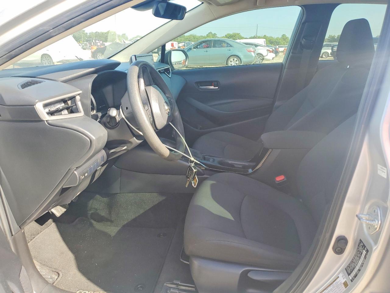 2021 Toyota Corolla Le - Фото 7