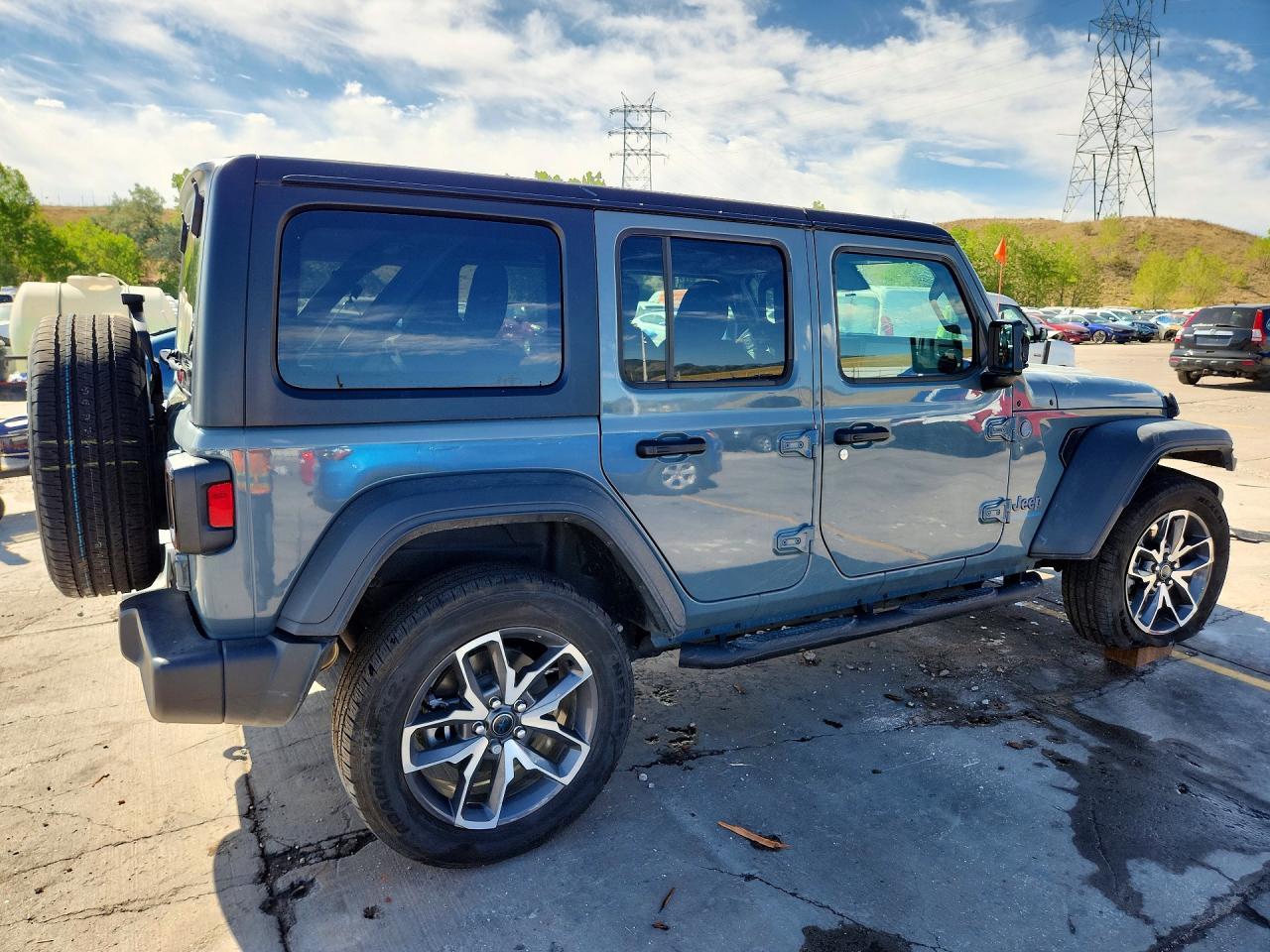 2025 Jeep Wrangler Sport 4Xe - Фото 3