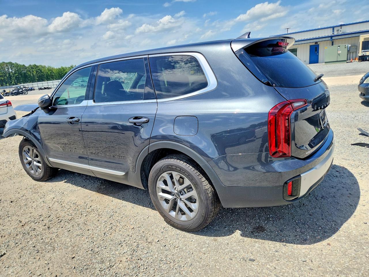2023 Kia Telluride Lx - Фото 2