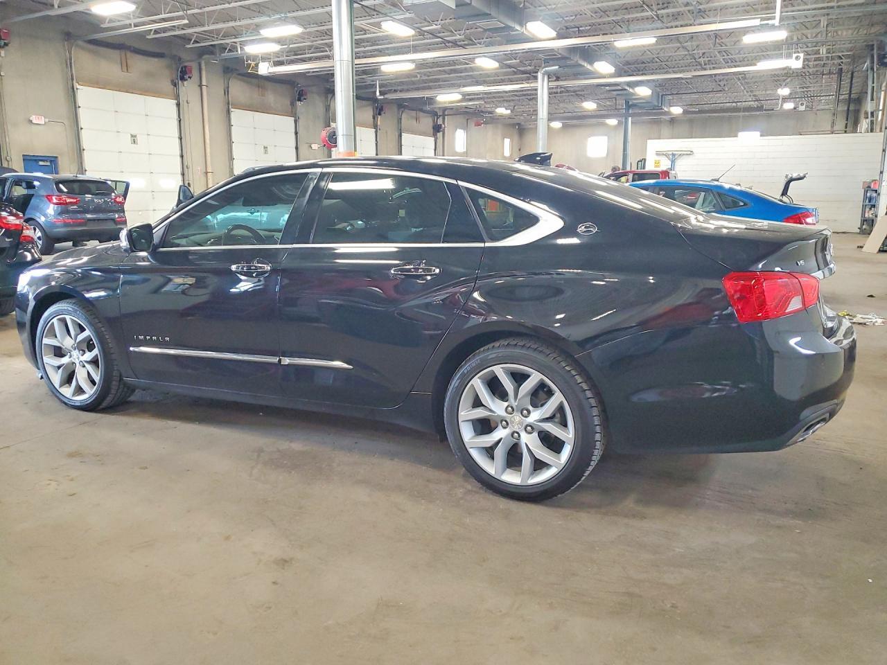 2019 Chevrolet Impala Premier - Фото 2