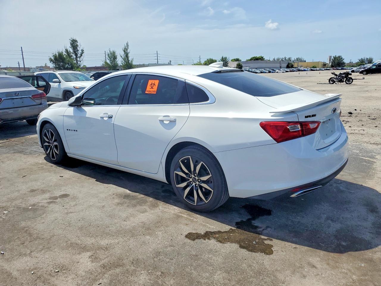 2021 Chevrolet Malibu Rs - Фото 2