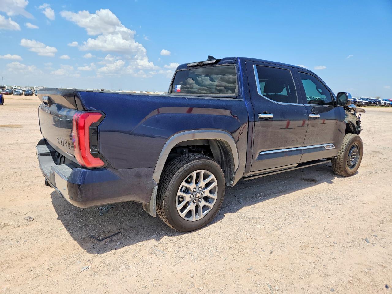 2026 Toyota Tundra 1794 Edition Hv - Image 3