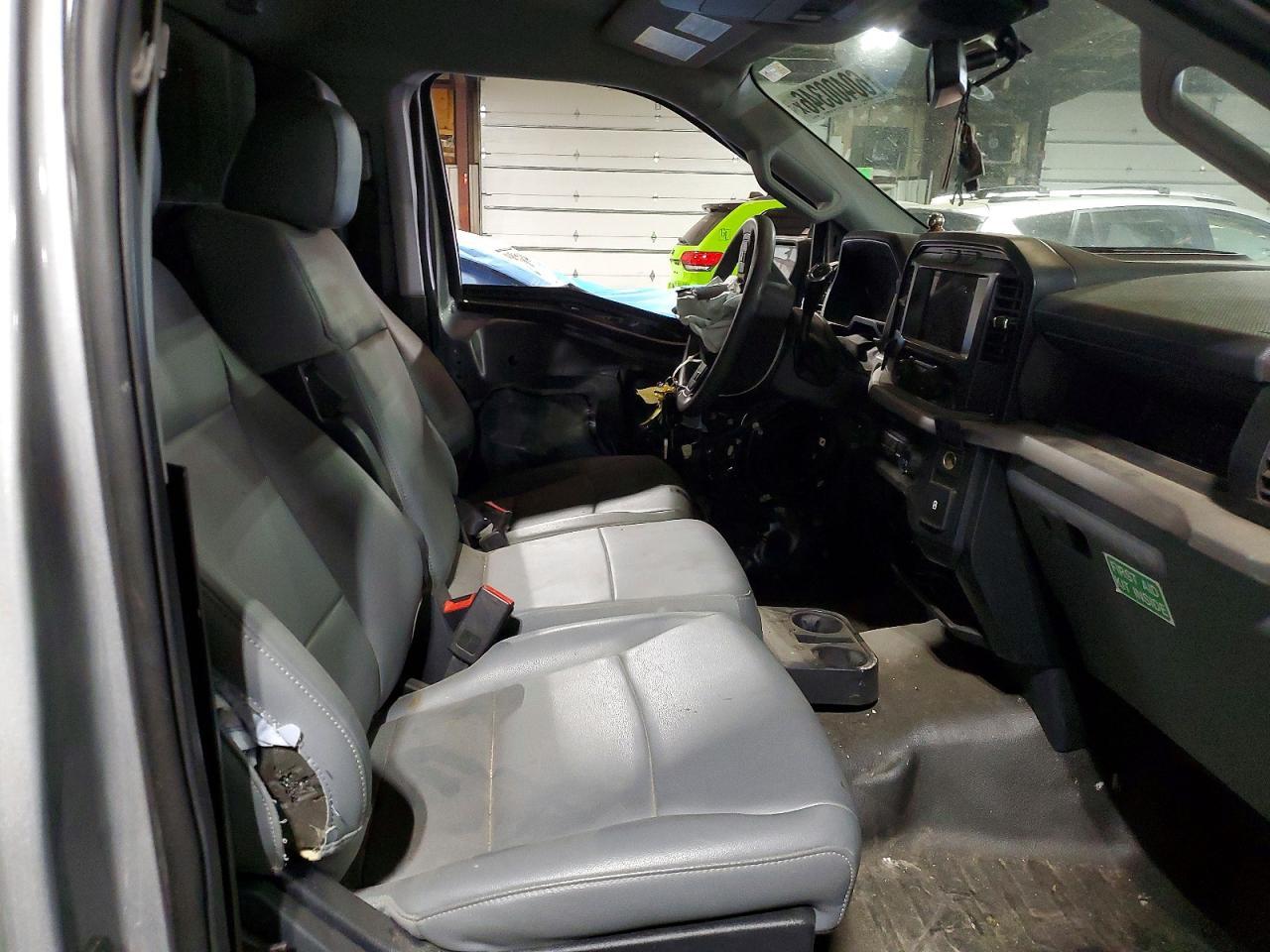 2022 Ford F150 - Image 7