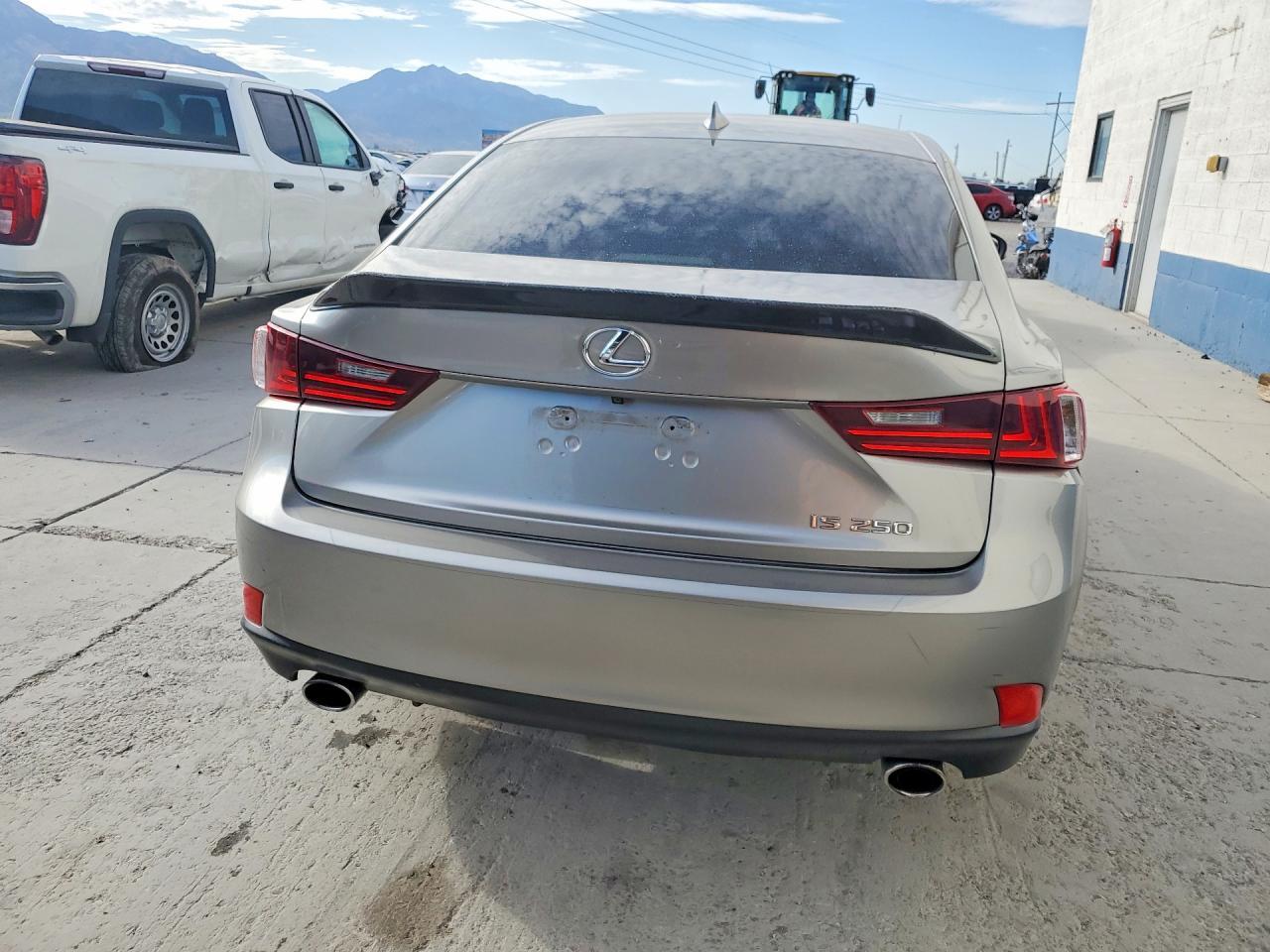 2014 Lexus Is 250 - Image 6