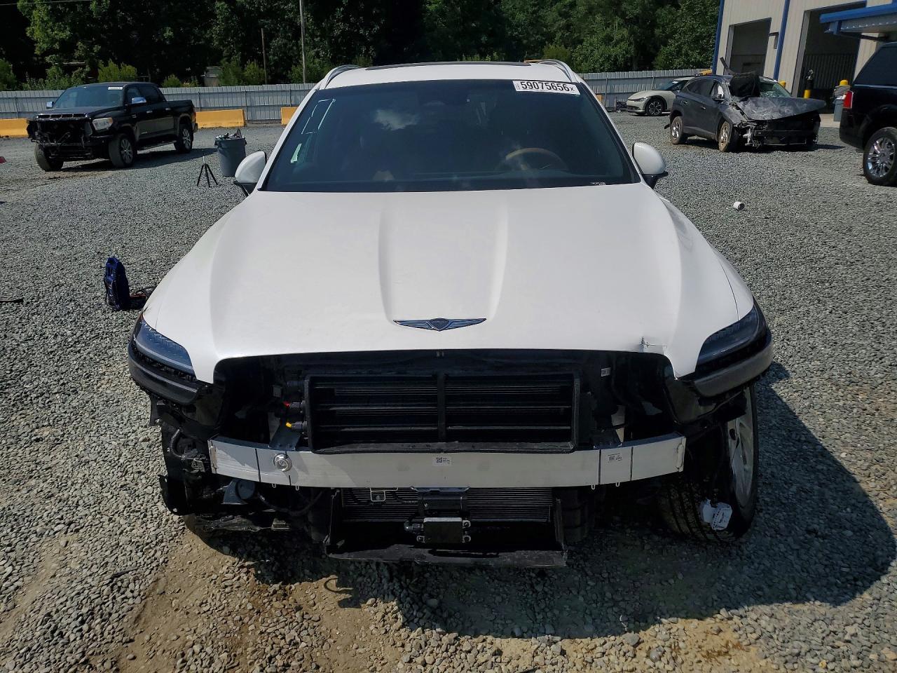 2026 Genesis Gv70 Advanced - Image 5