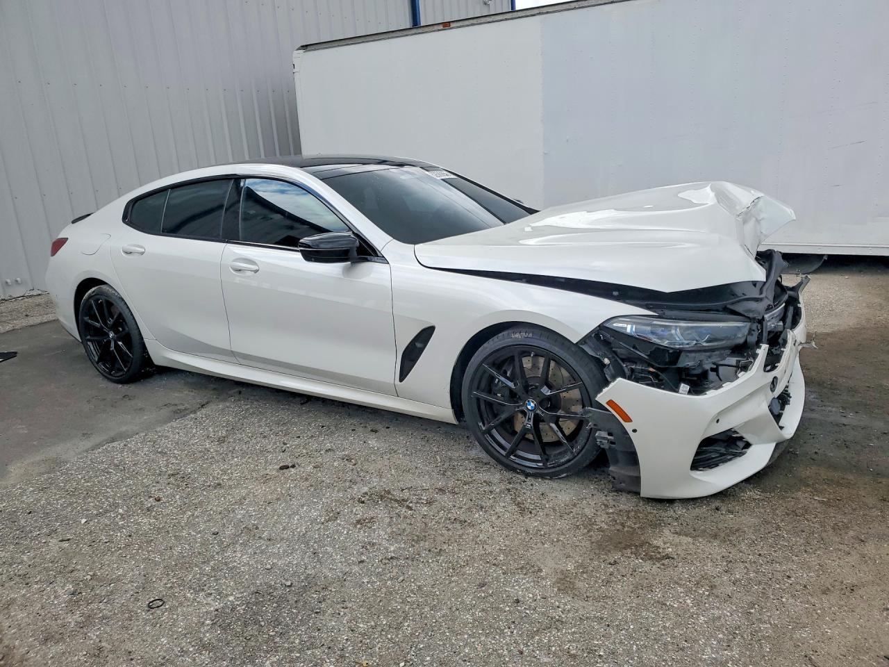 2024 BMW M850Xi - Image 4