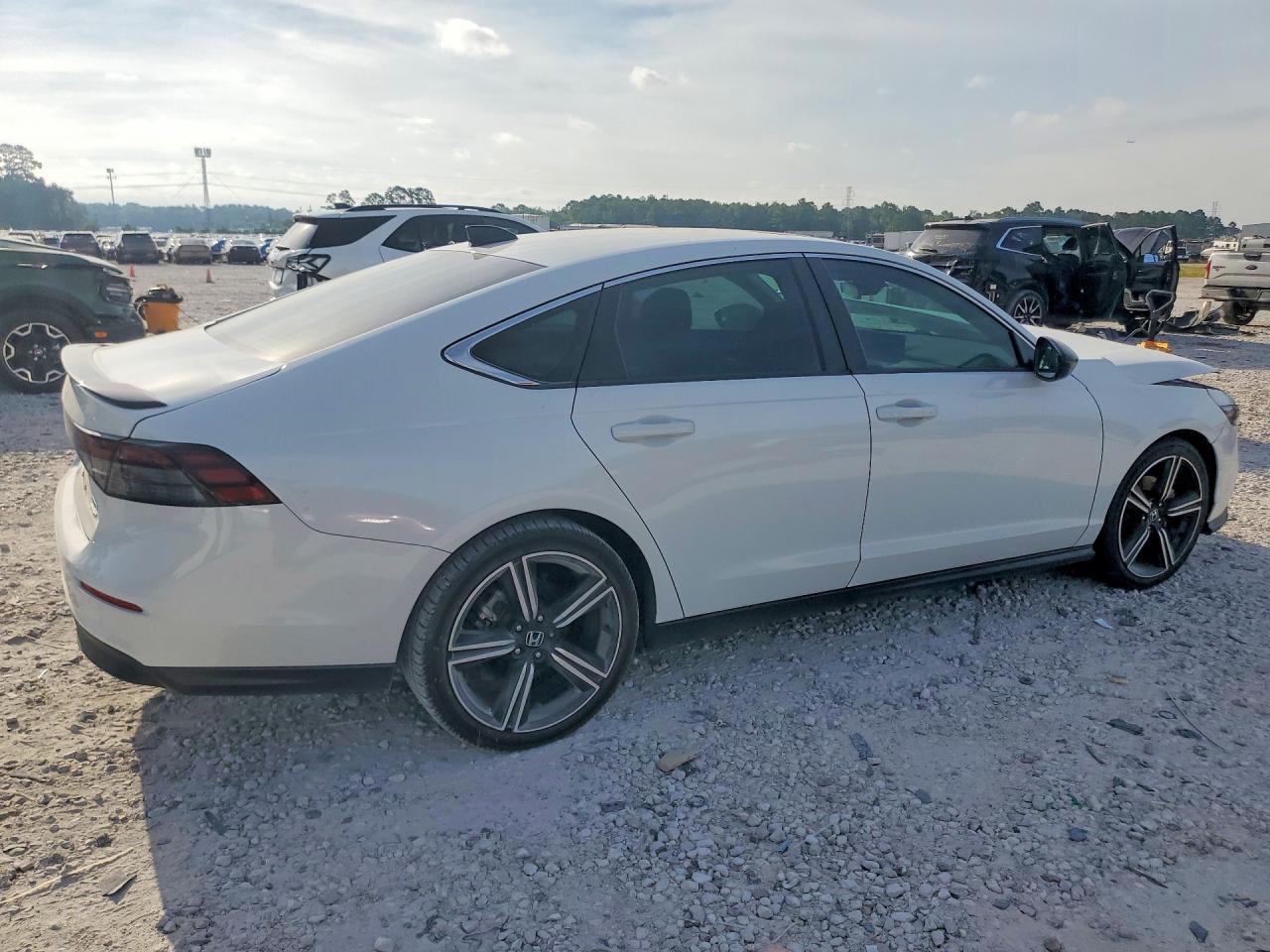 2024 Honda Accord Hybrid Sport - Фото 3