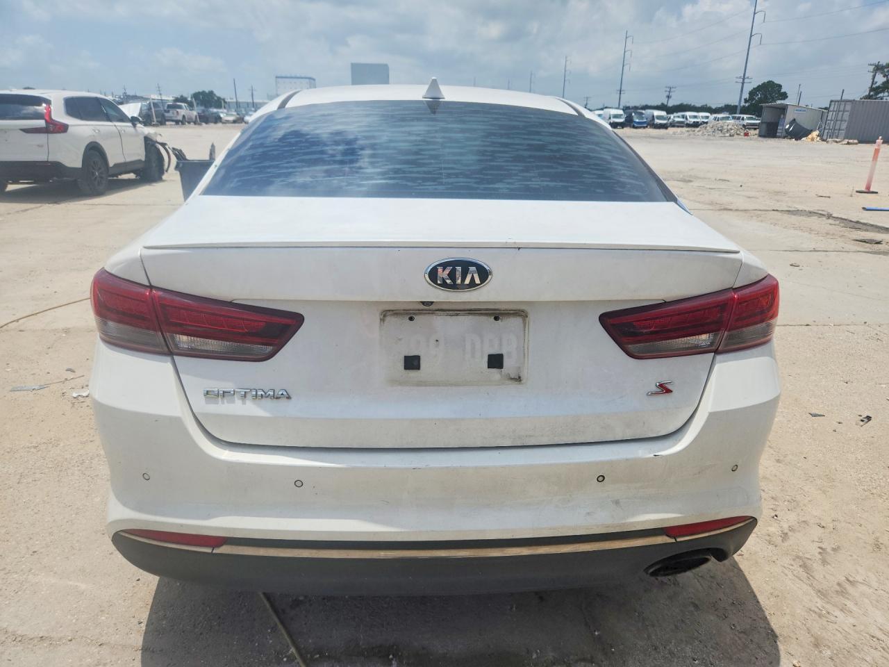 2018 Kia Optima S - Image 6