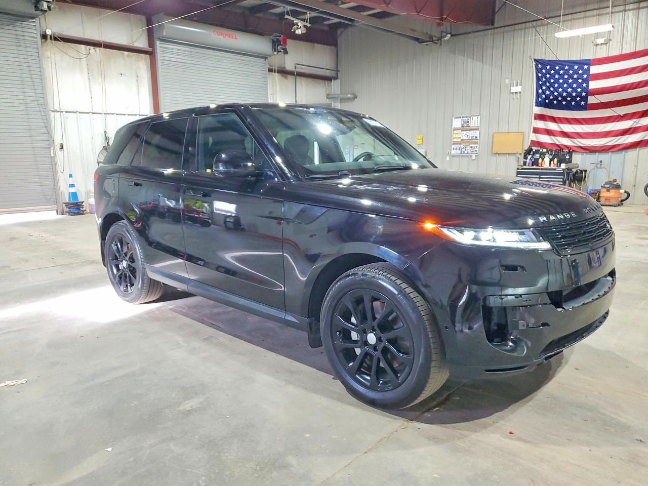 2025 Land Rover Range Rover Sport Se - Image 4
