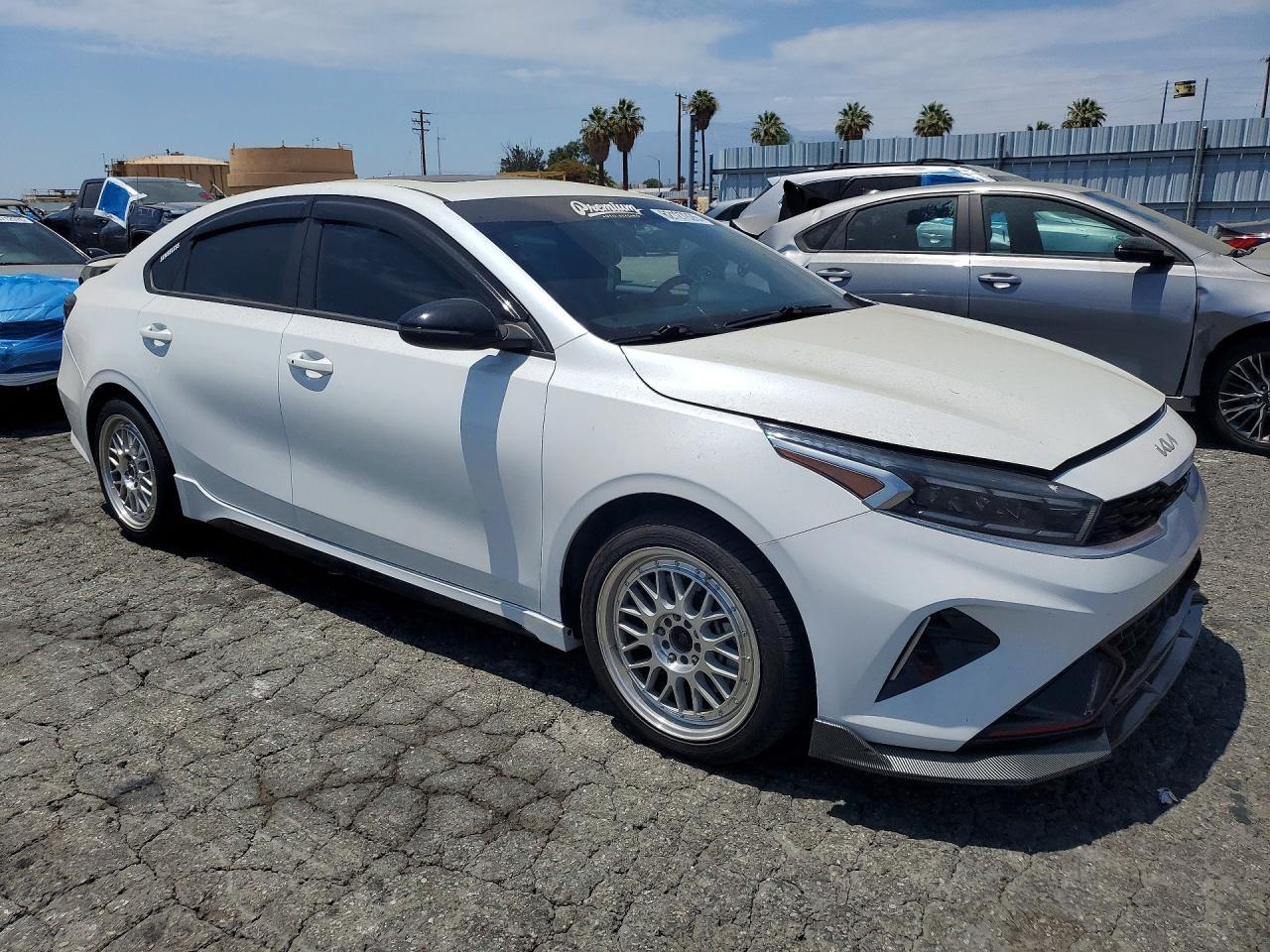 2023 Kia Forte Gt - Image 4