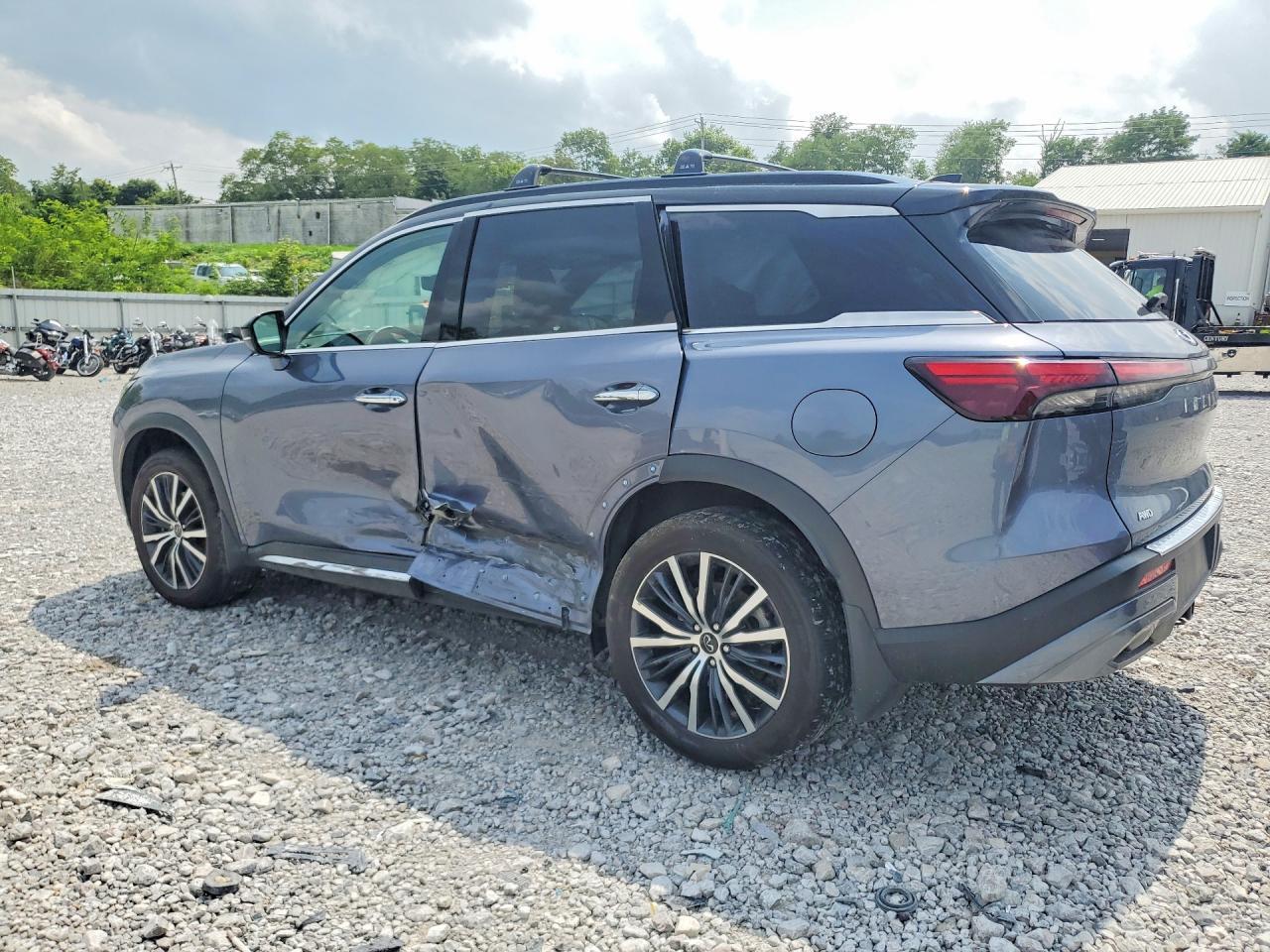 2024 Infiniti Qx60 Autograph - Image 2