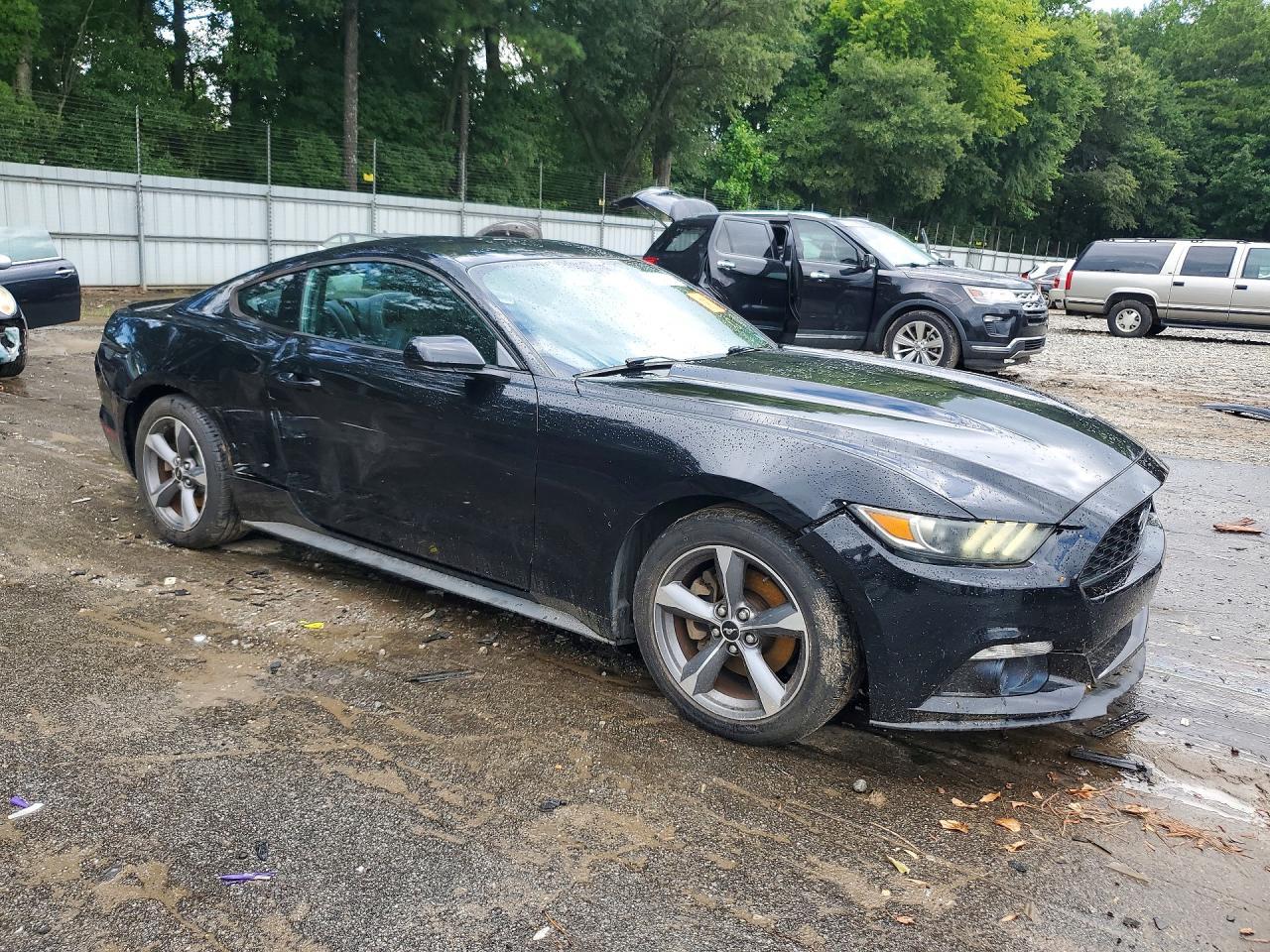 2016 Ford Mustang - Image 4