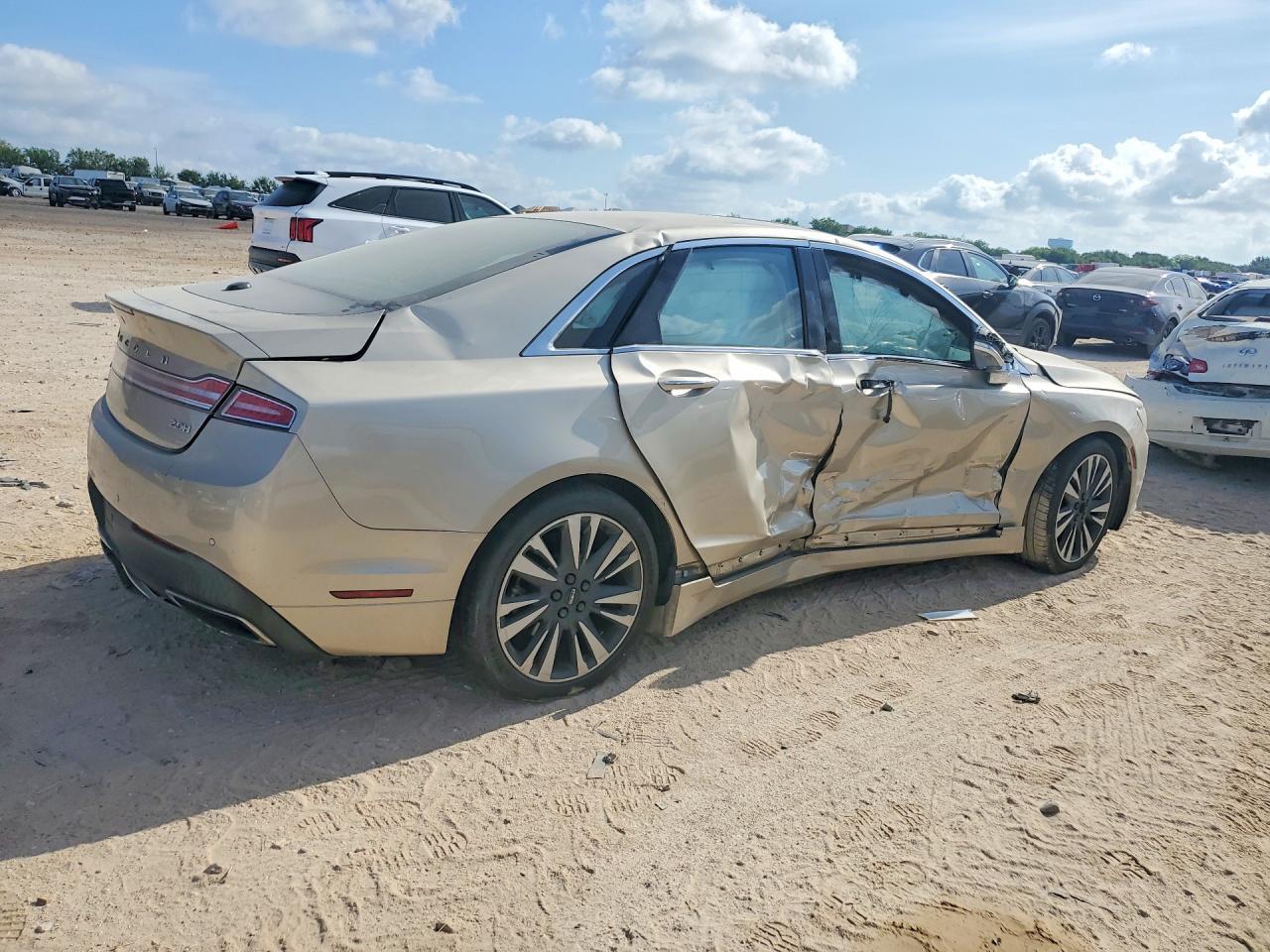 2017 Lincoln Mkz Hybrid Reserve - Фото 3