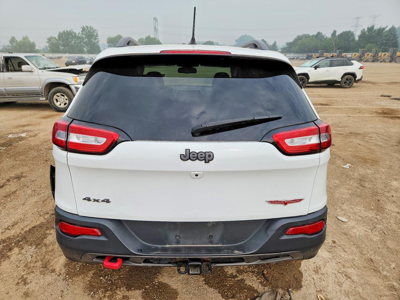 2015 Jeep Cherokee Trailhawk - Фото 6