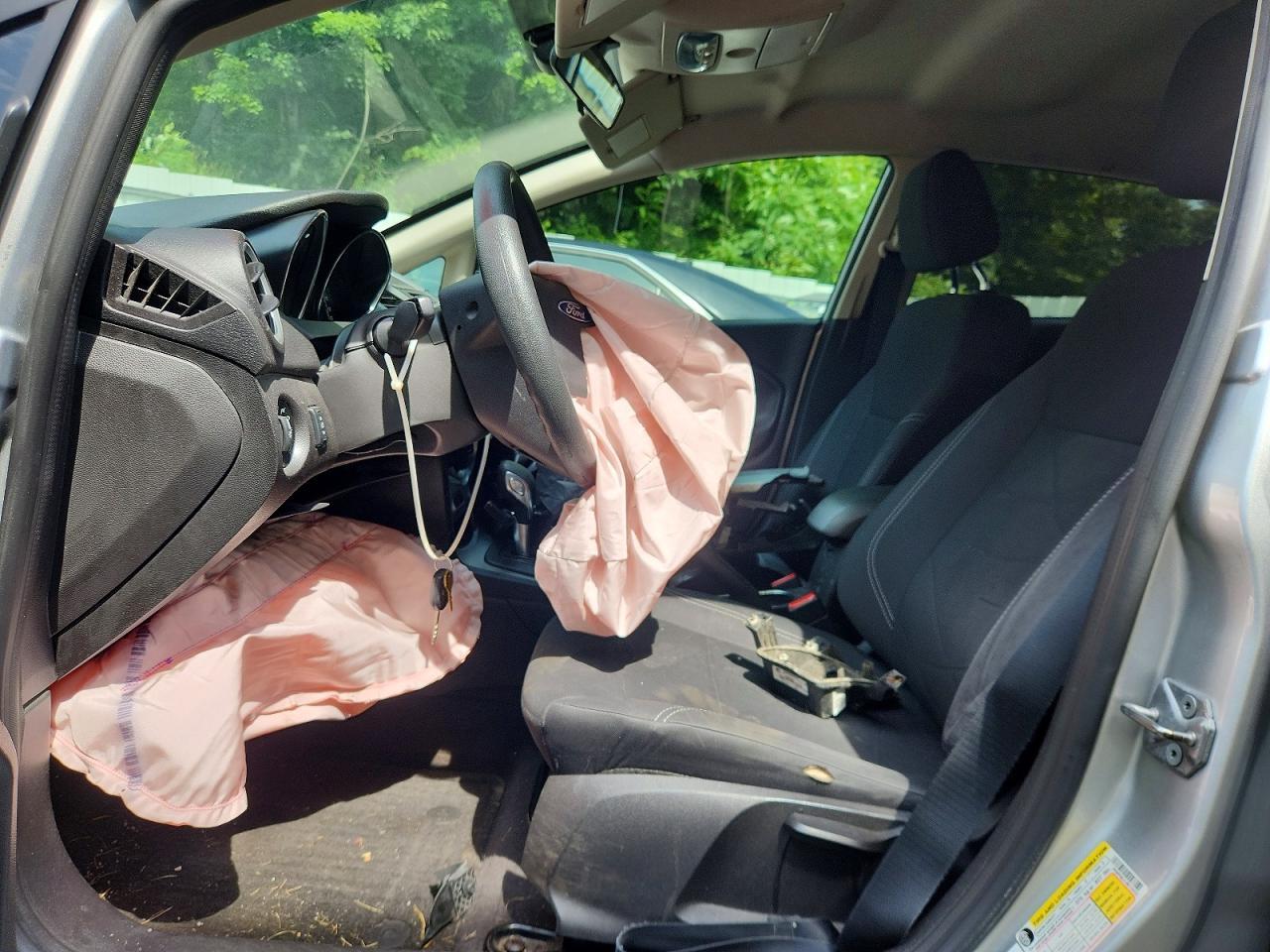 2018 Ford Fiesta Se - Фото 7