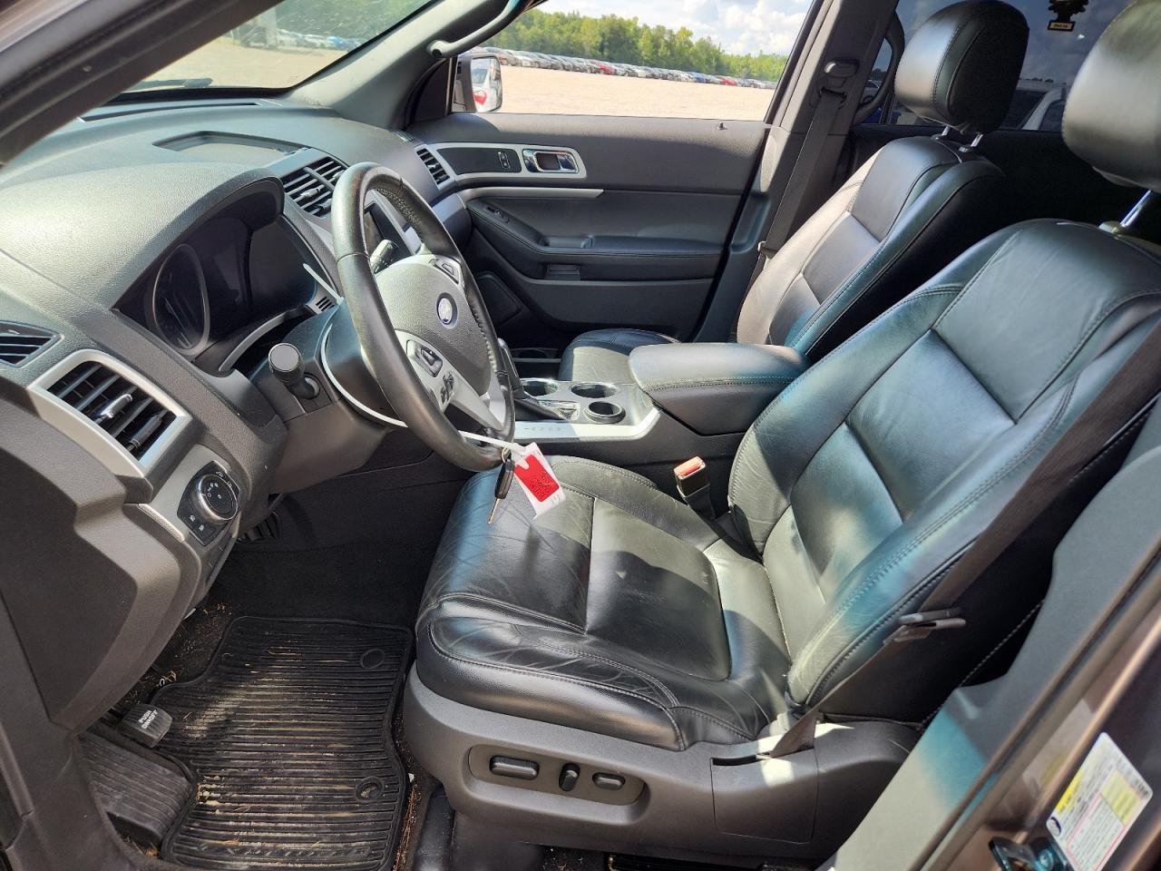 2012 Ford Explorer Xlt - Image 7