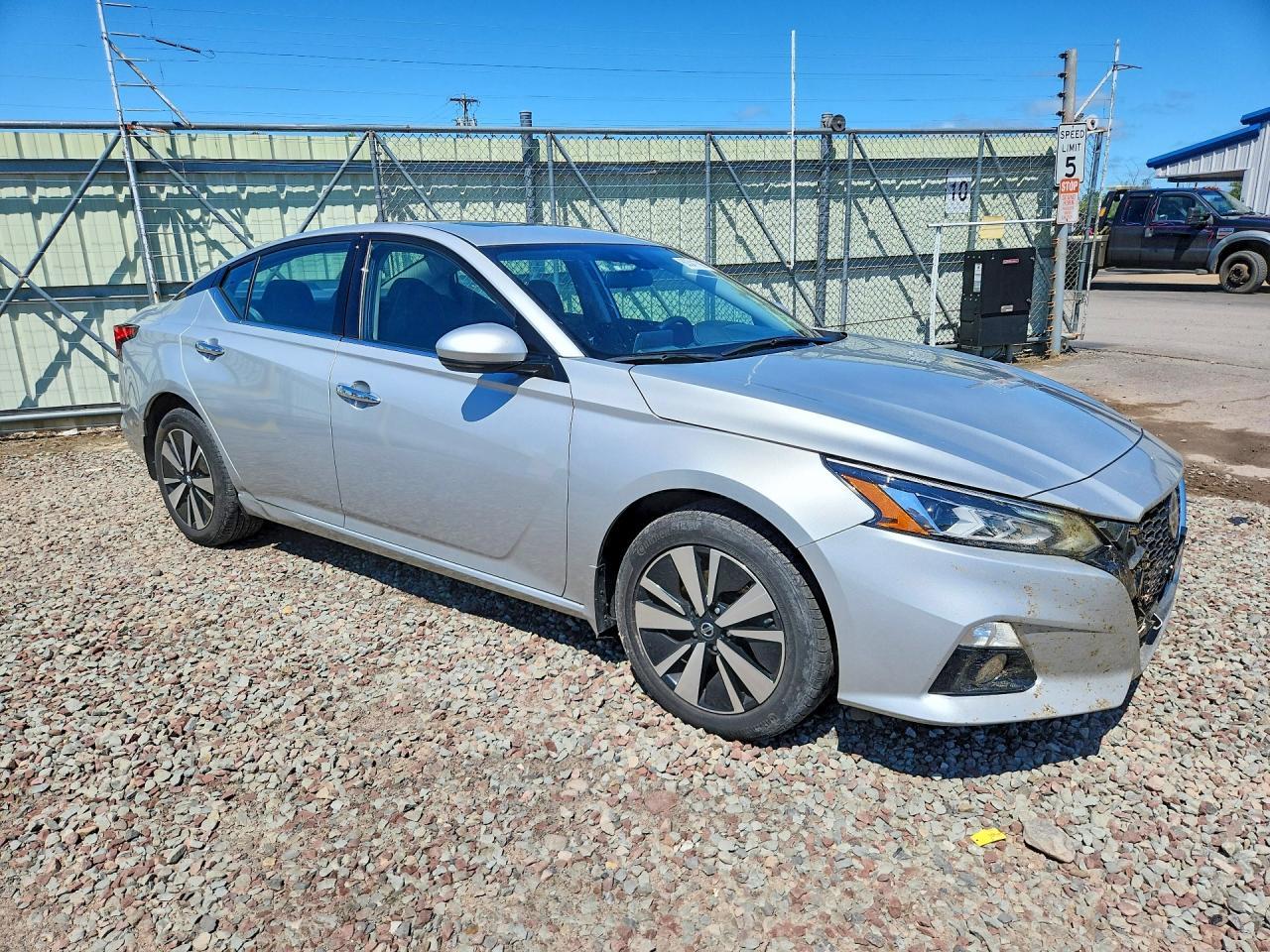 2021 Nissan Altima Sl - Фото 4