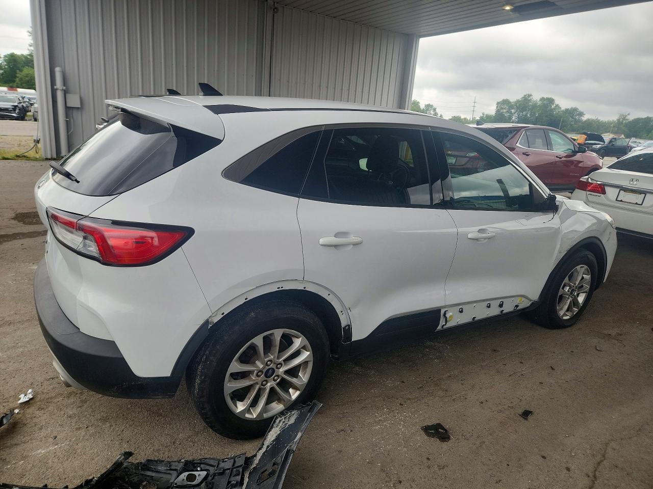2021 Ford Escape Se - Image 3